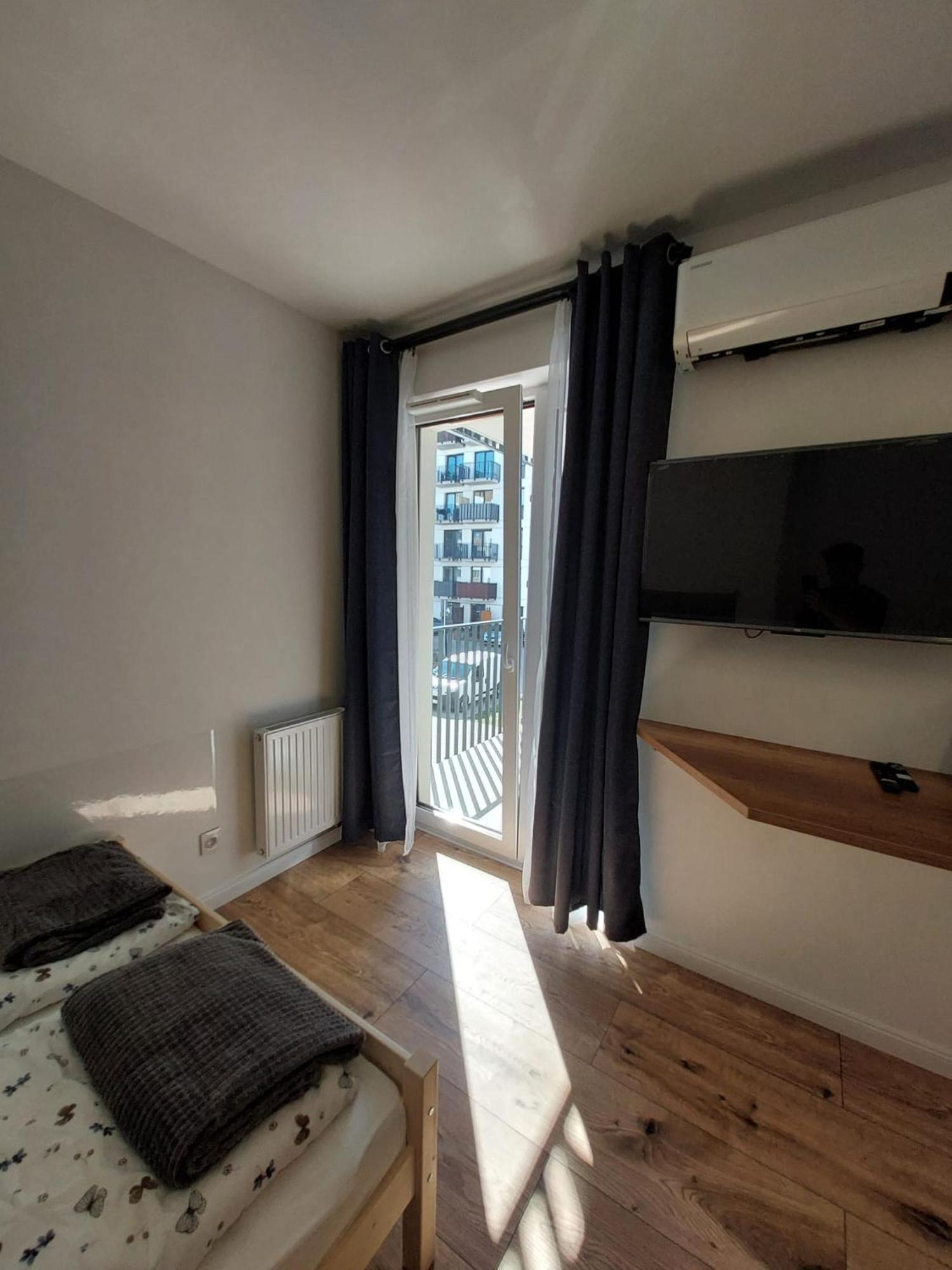 Posnania Parking Samodzielne Zameldowanie 24h Apartment